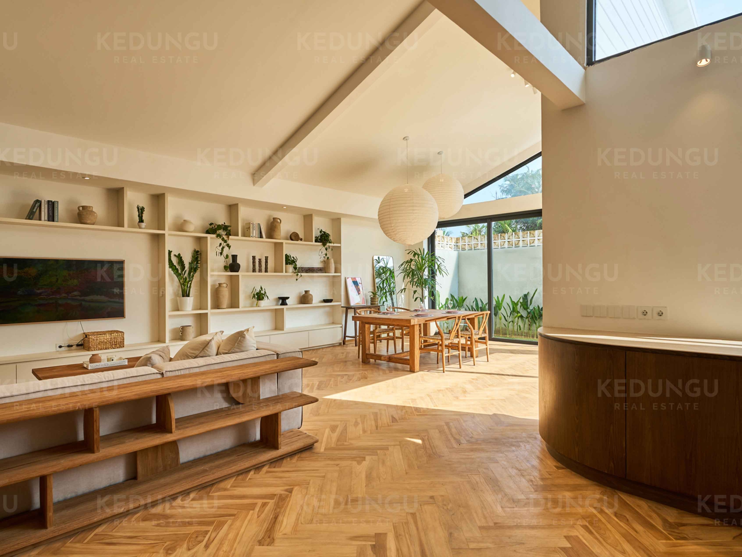 kedungu realestate villa white kedungu (4)